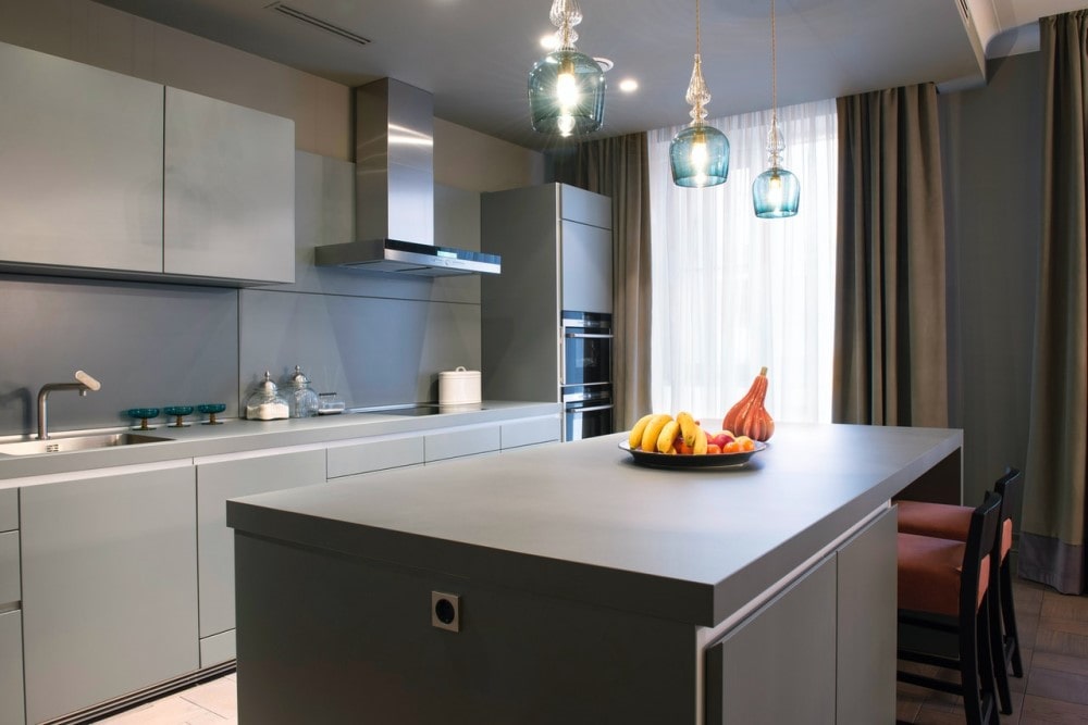 Questions to Ask a Kitchen Remodeling Contractor Before Hiring Them